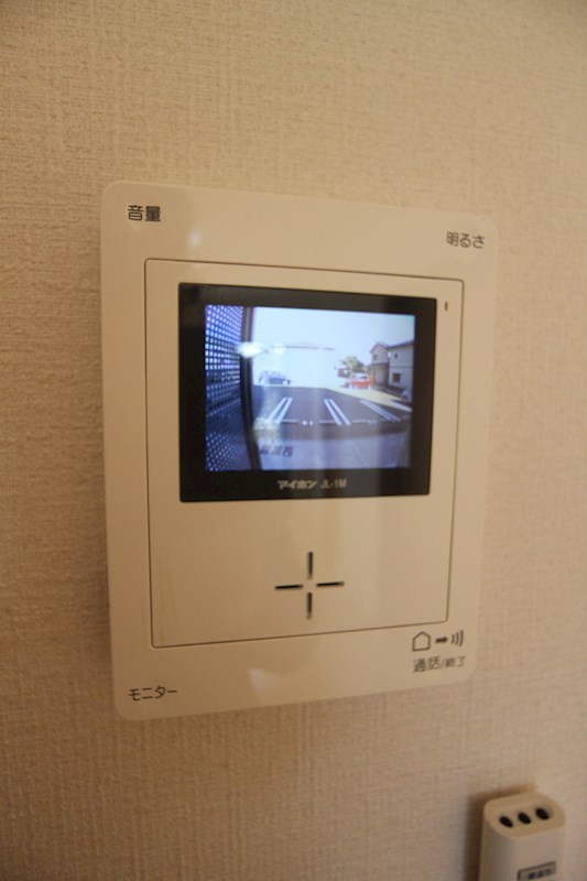 フェリスⅡ  相手の顔の見えるインターホンで安心です。