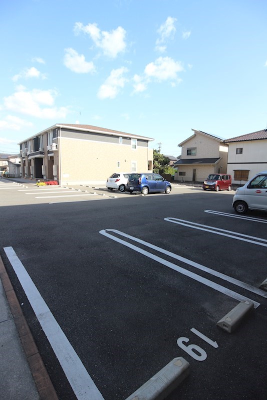 フェリスⅡ  駐車場