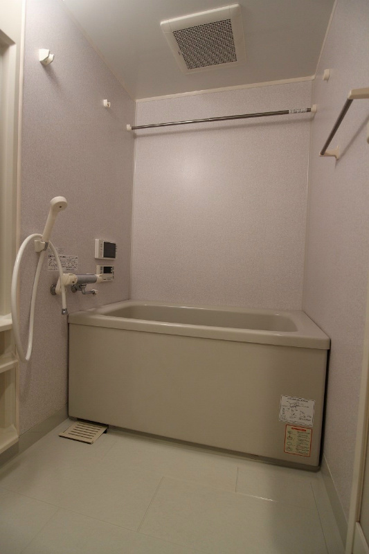 コンフォートスクエア安部山  ※別号室の写真です。