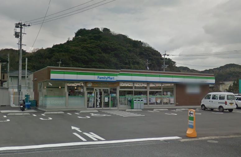 アージュ・トキワ A棟 ﾌｧﾐﾘｰﾏｰﾄ 若松高須東3丁目店