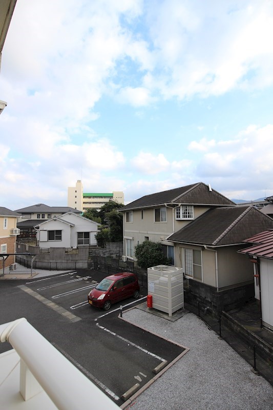 メゾン若園 B棟 閑静な場所です。