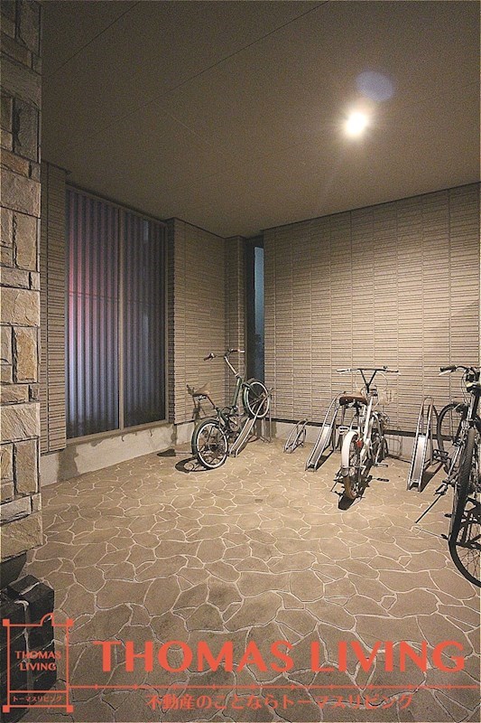 シャーメゾン境川 駐輪場