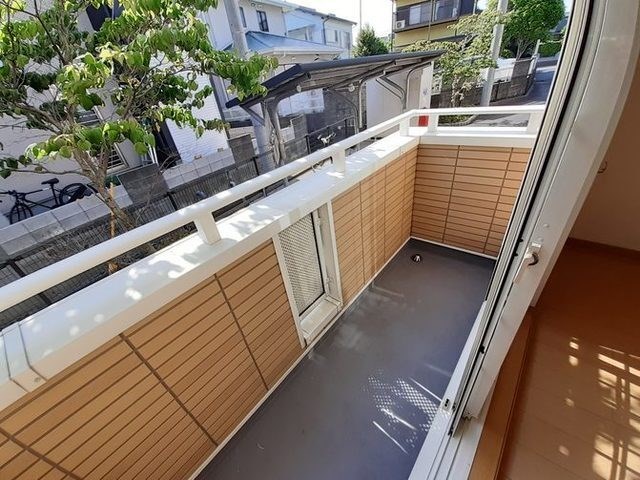 Clair S バルコニーあり