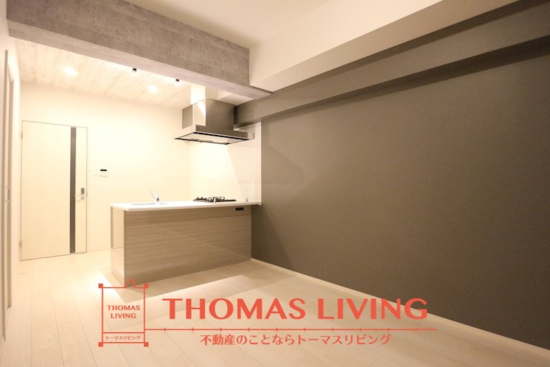 LEGEND157 リビングの写真です。
