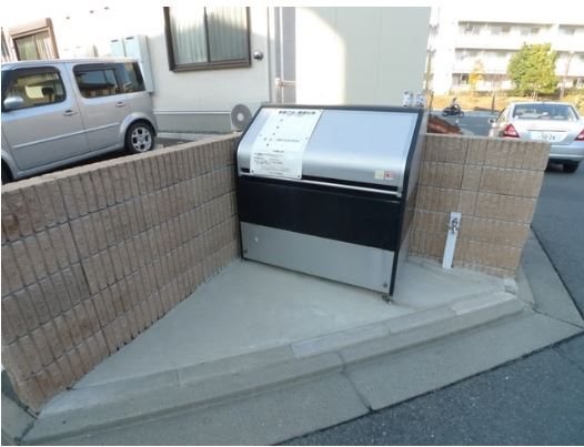 サンフィールド ゴミステーション