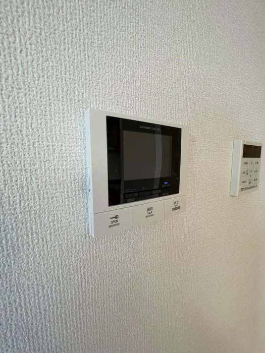 トレス若園館 ※別号室の写真です。