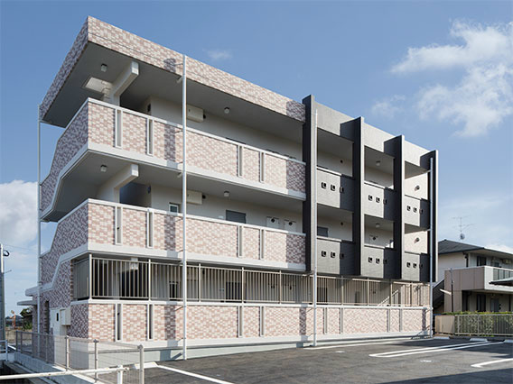 お洒落な外観のマンションです♪