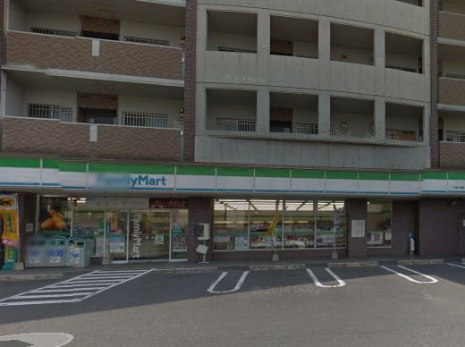 アイリス・HIRO　A棟 ﾌｧﾐﾘｰﾏｰﾄ 小倉下石田一丁目店