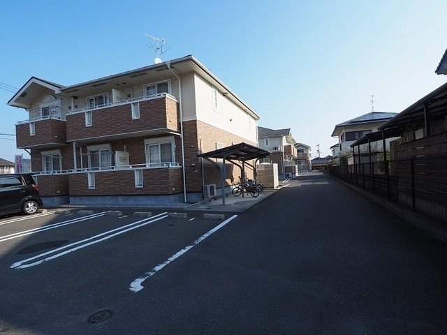 Sone Apartment　Ｂ棟 駐車場