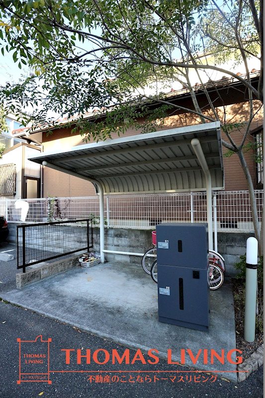 ノートル アージュ ローズ A棟 駐輪場