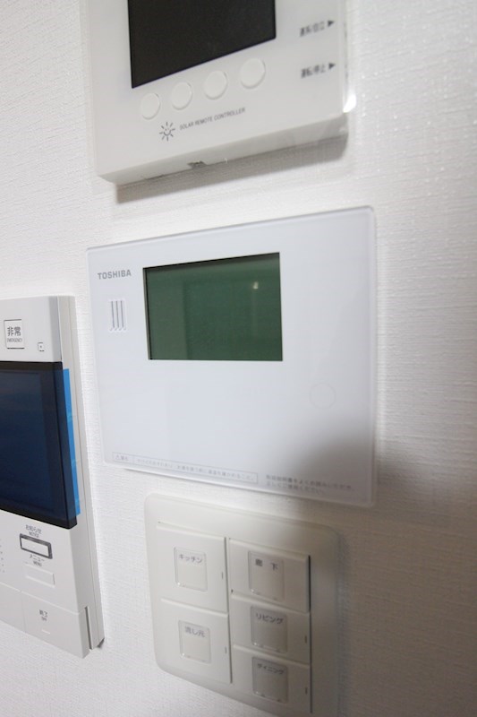 ニューガイアソラーレ下曽根  ※別号室の間取りの違う写真です。