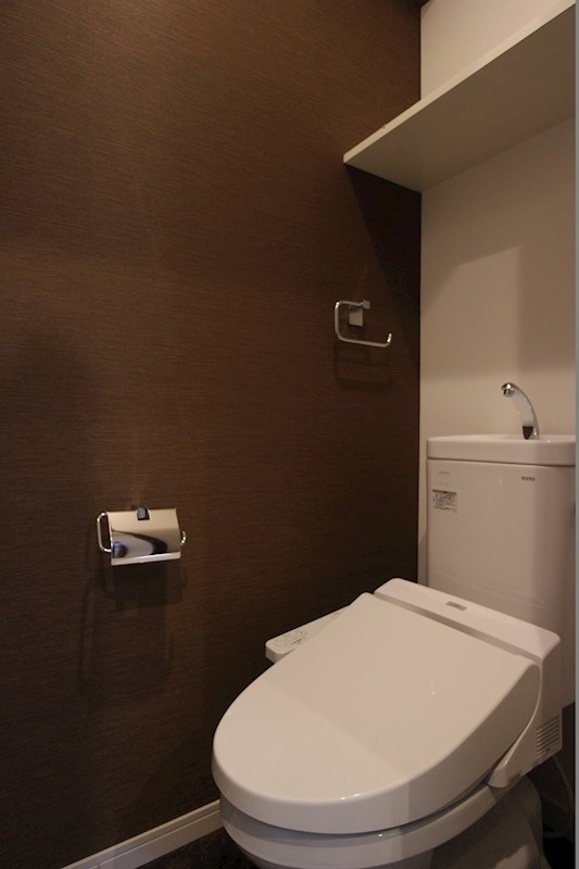 THE SQUARE Grand　Residence 温水洗浄便座付きです。