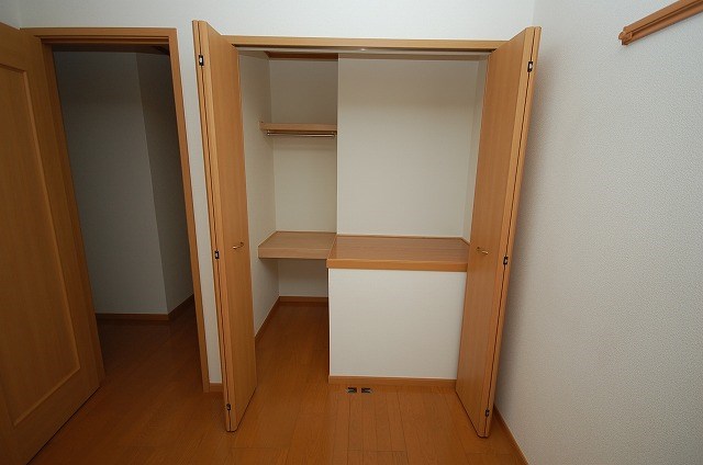 ペンサミエント　B棟  その他