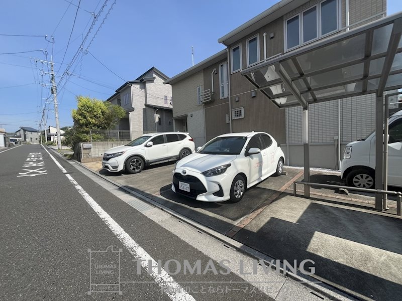 響のいい野 駐車場