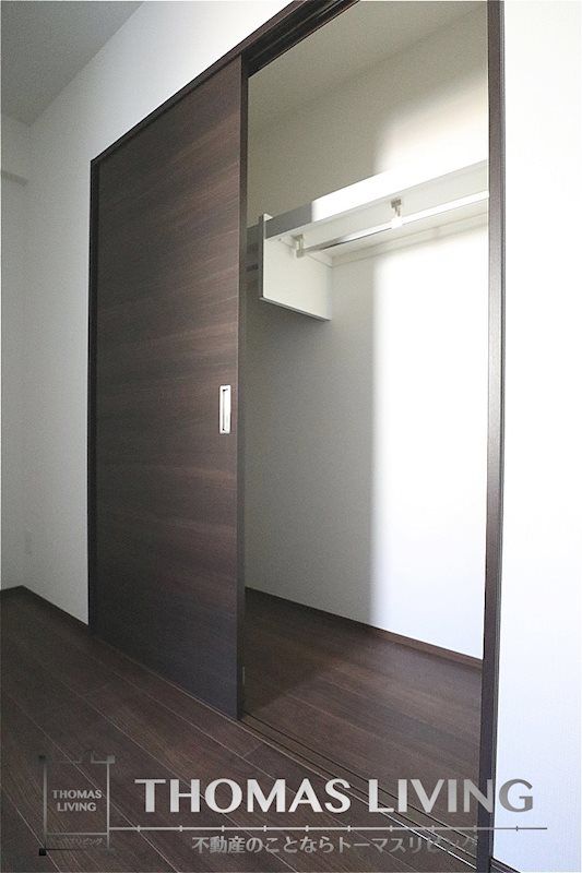 Livableなかま お洋服が沢山かけられます。