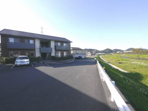 リバービュー　B棟 外観