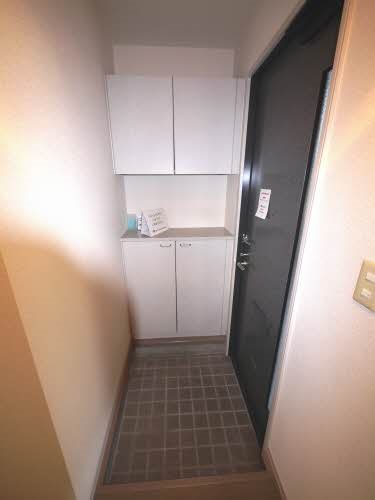 リバービュー　B棟 シューズボックスあり