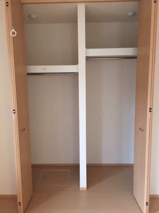 エスポワール祇園Ｂ棟  ※別号室の写真です