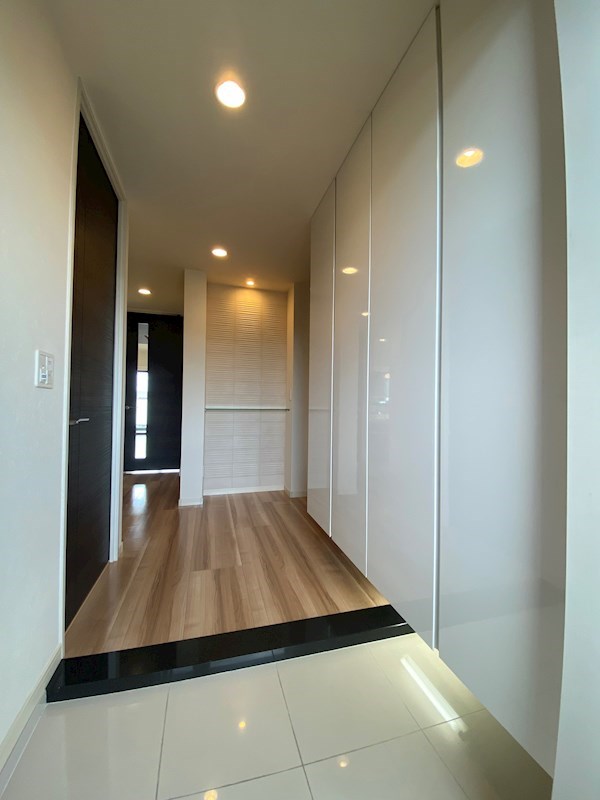 グランドパレスステーションテラス行橋 靴もたっぷり収納できます。