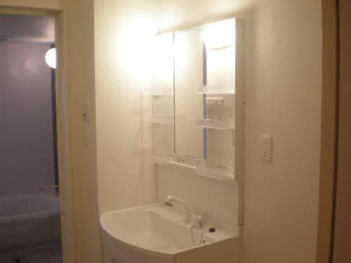 シャーメゾン西泉　＊　Ｃ棟   ※写真はイメージです。