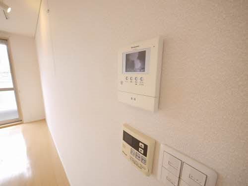 シャーメゾン西泉　＊　Ｃ棟   セキュリティ