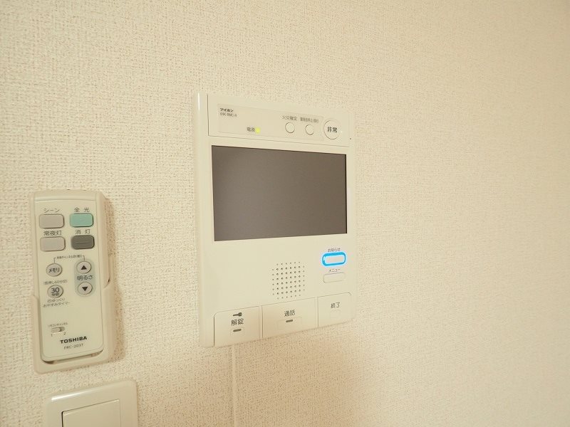 ベーシック・グローブ  ※別号室の写真です。TVインターホン