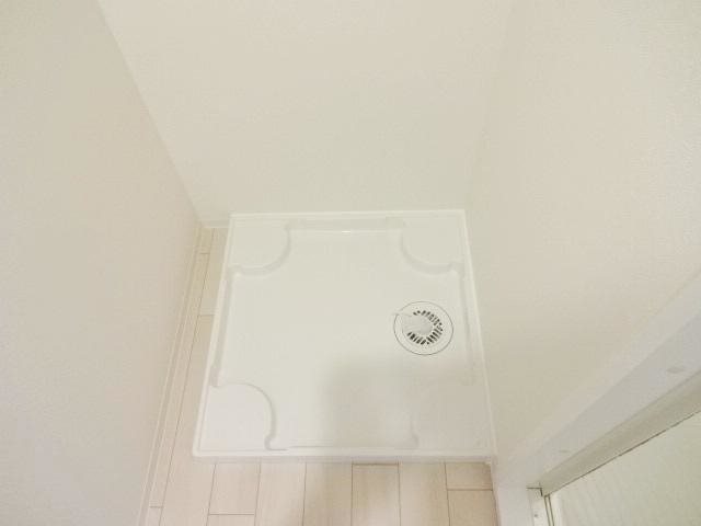 レムリア   室内洗濯機置き場