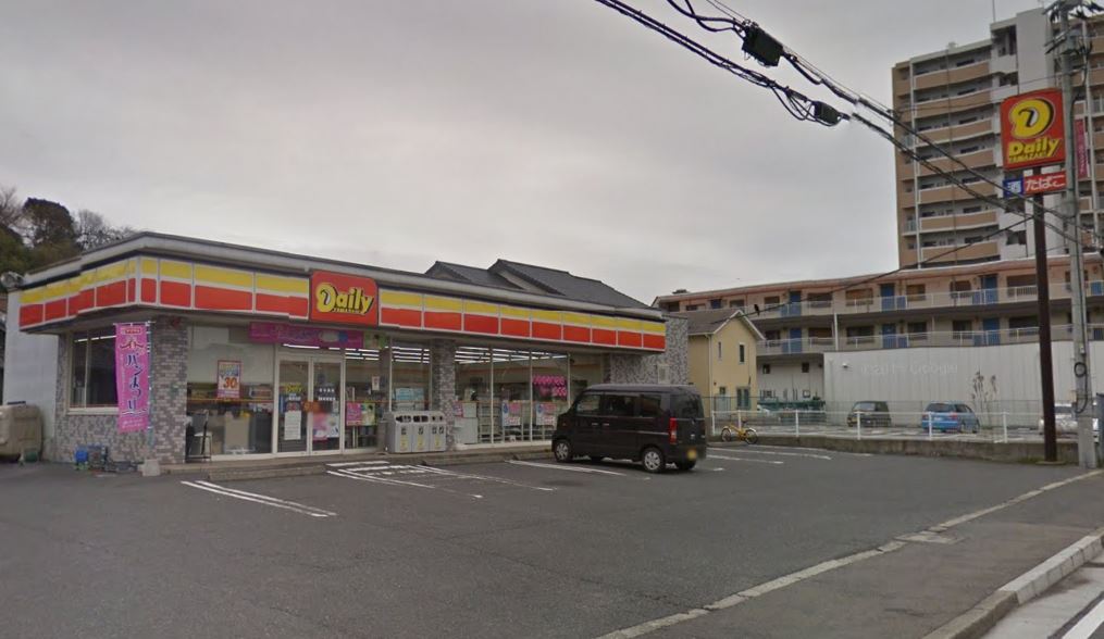 レクシーズ槻田Ⅱ ﾃﾞｲﾘｰﾔﾏｻﾞｷ 八幡槻田店