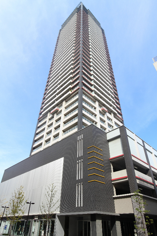小倉D.C.TOWER  九州最高層のマンションです。