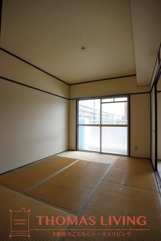 シャトー沖台  ※写真は別の部屋になります。