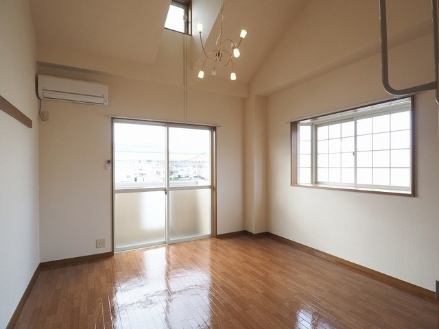 レグルスNana ※写真はサンプルです。