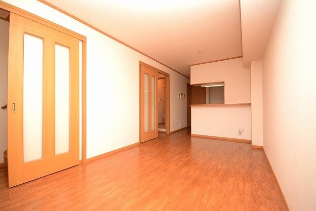 アヴァンツァートヴィレッジⅠ リビング