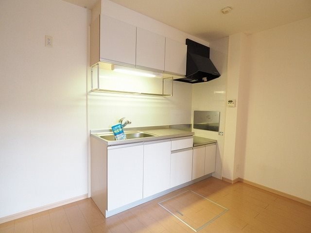 ソレアード中曽根　E棟 キッチン