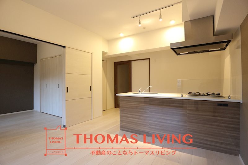 LEGEND157 人気のカウンターキッチンタイプです。