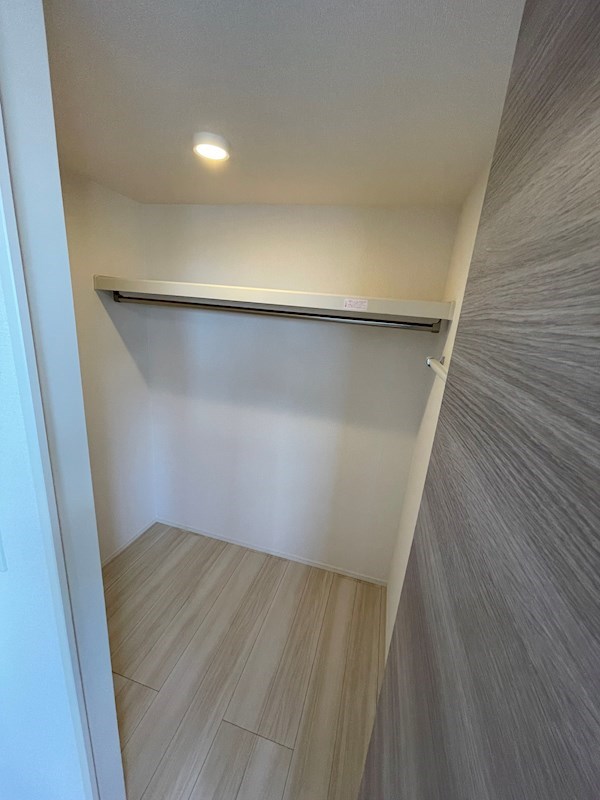 D-roomグランヴィア行事  クローゼットあり
