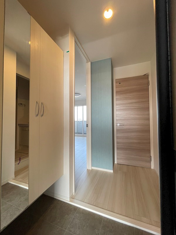 D-roomグランヴィア行事  玄関