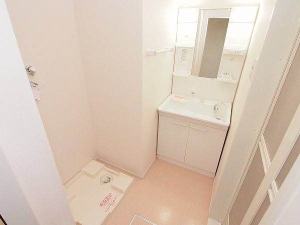 サンデリアーナⅢ　A棟  ※同タイプのお部屋の写真になります。
