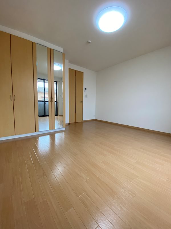 サンライズ・ガーデン北泉 ※別号室の写真です