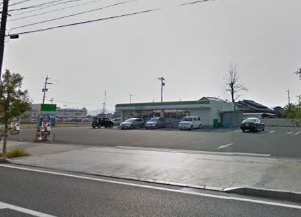 オニキス　Ⅴ ﾌｧﾐﾘｰﾏｰﾄ 行橋安川通り店