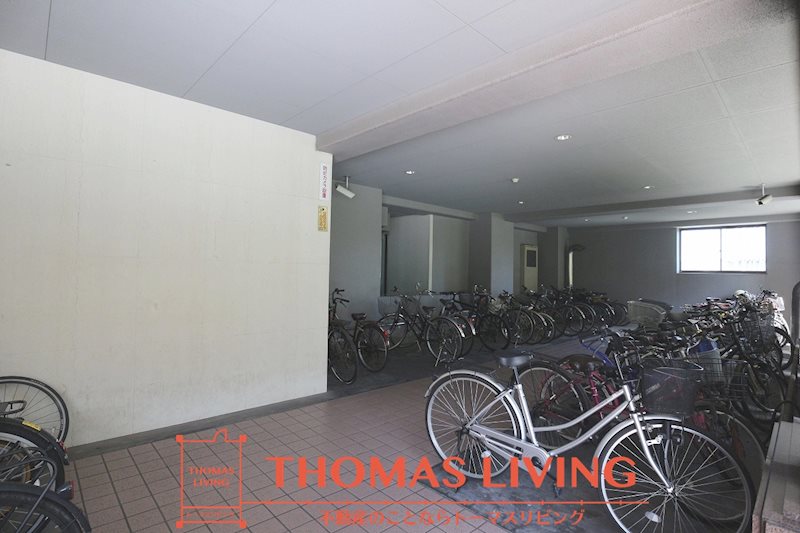 福岡県北九州市若松区白山２丁目 駐輪場