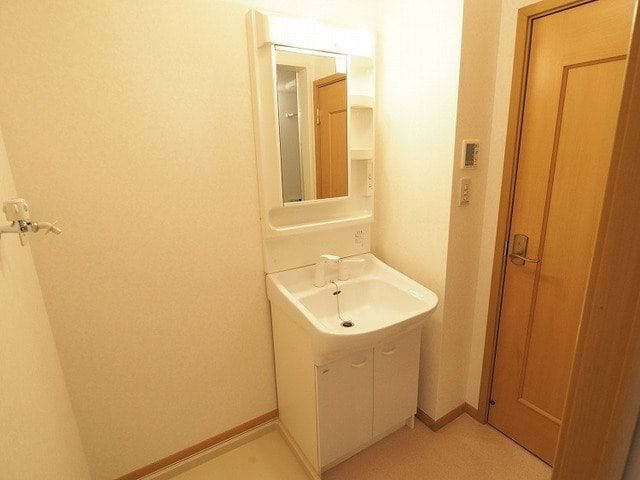 サンガーデン南行橋　Ｂ棟 ※別号室の写真です。