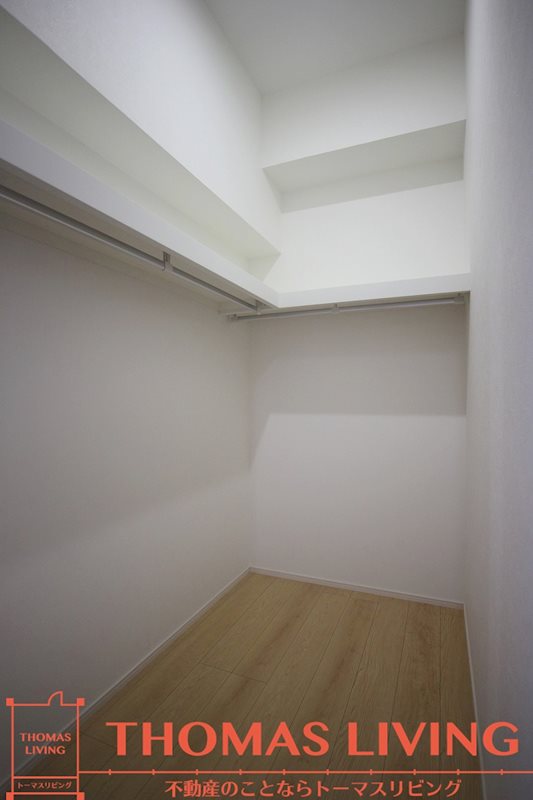 福岡県北九州市小倉北区香春口１丁目 210号室は床、建具ともにナチュラル色のお部屋です♪