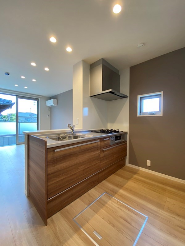 イーグルヴァン ※写真はサンプルです。