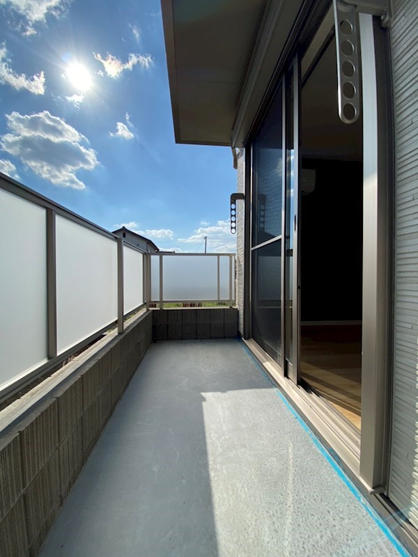 イーグルヴァン ※写真はサンプルです。