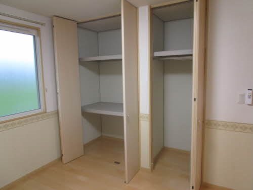 ヴィラシャーメゾン行橋　クアルト 収納