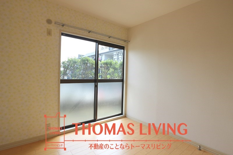 アーバン十字路 B棟 実際の写真を準備中の為、同じ建物の別室写真です。参考下さい。