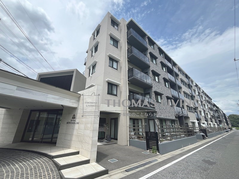 ロイヤル光貞台 外観