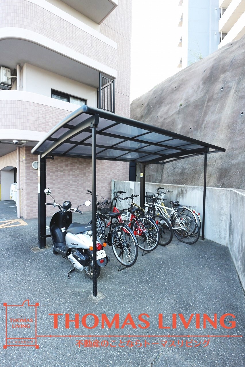 グレイシス浅川Ⅰ 駐輪場