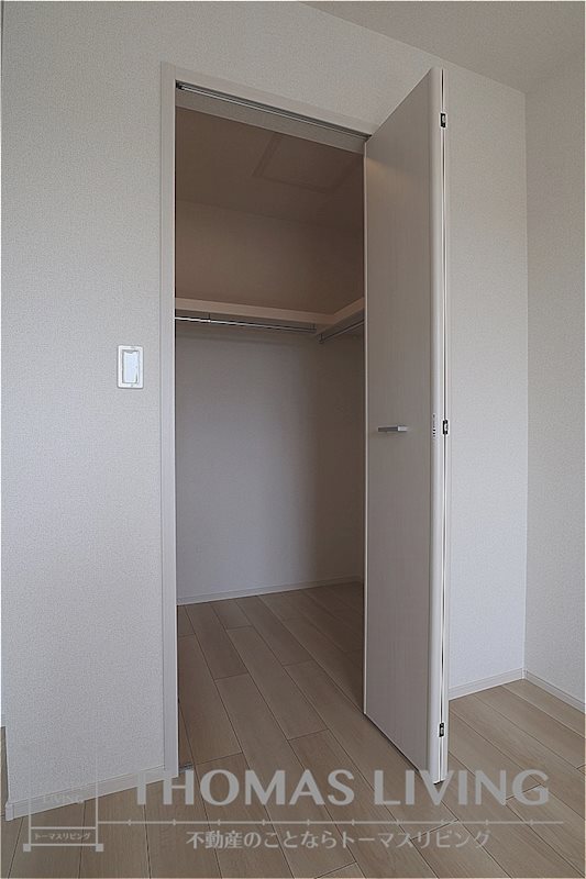 ブルックサイドあさぎり A 収納