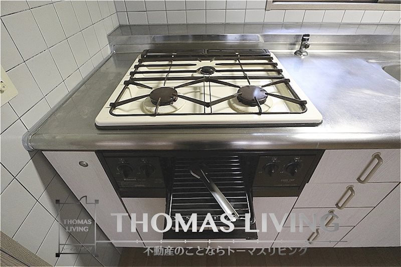 ダイナコート折尾Ⅱ コンロが備わっています。